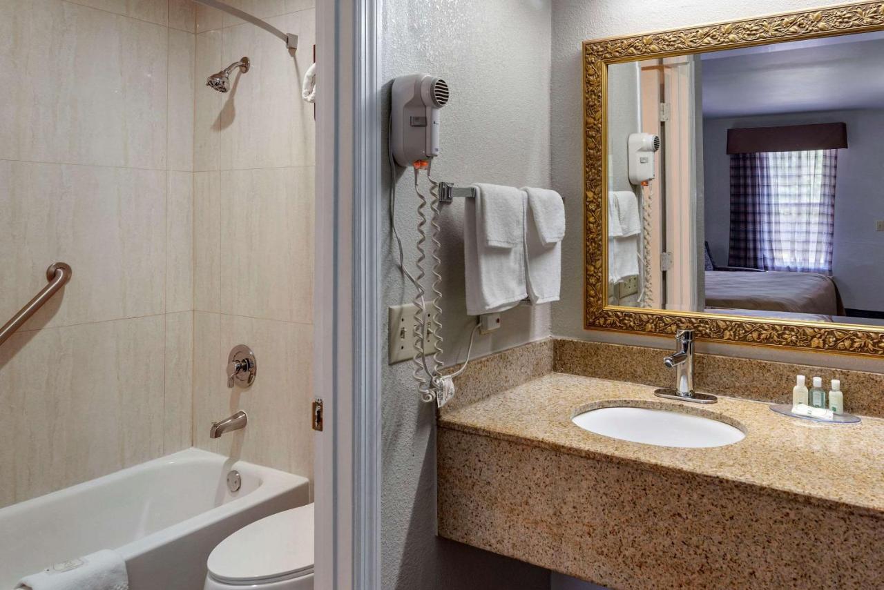 Quality Inn Covington Eksteriør bilde